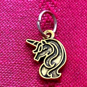 5/$10❤️❤️❤️NEW BRASS UNICORN CHARM PENDANT